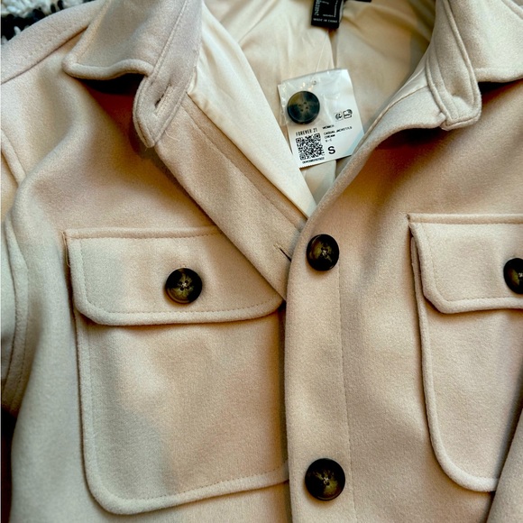 NWT- Forever 21 Oversized Button-Front Shacket in Cream - Picture 3 of 5